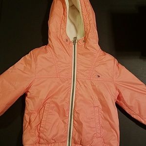Like New Tommy Hilfiger 3T girls reversible jacket